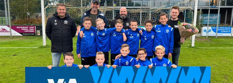 Sponsoren steken JO12-2 en JO14-1 in het nieuw